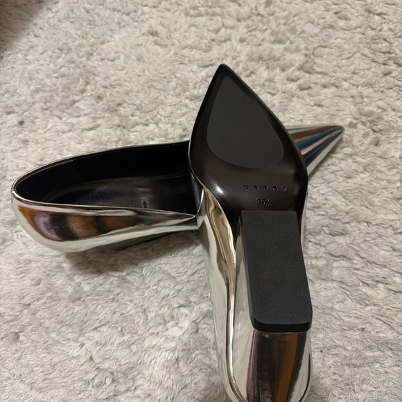 Marni Silver Pointed Toe Wedges - Picture 2 of 6